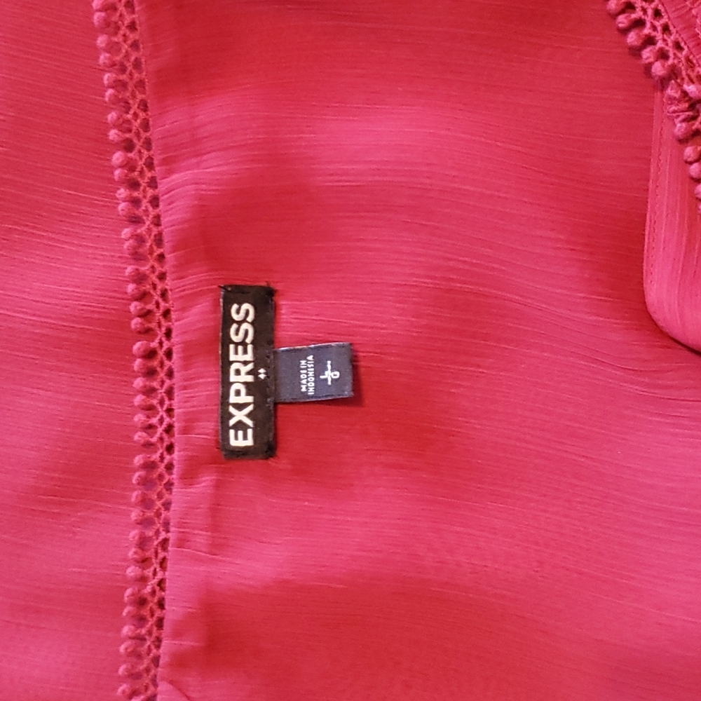 3/$15 Express top - Picture 3 of 3